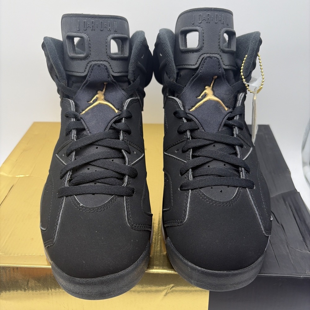 Size 9.5 - Jordan 6 Retro Defining Moments 2020 (CT4954-007) - Picture 3 of 10